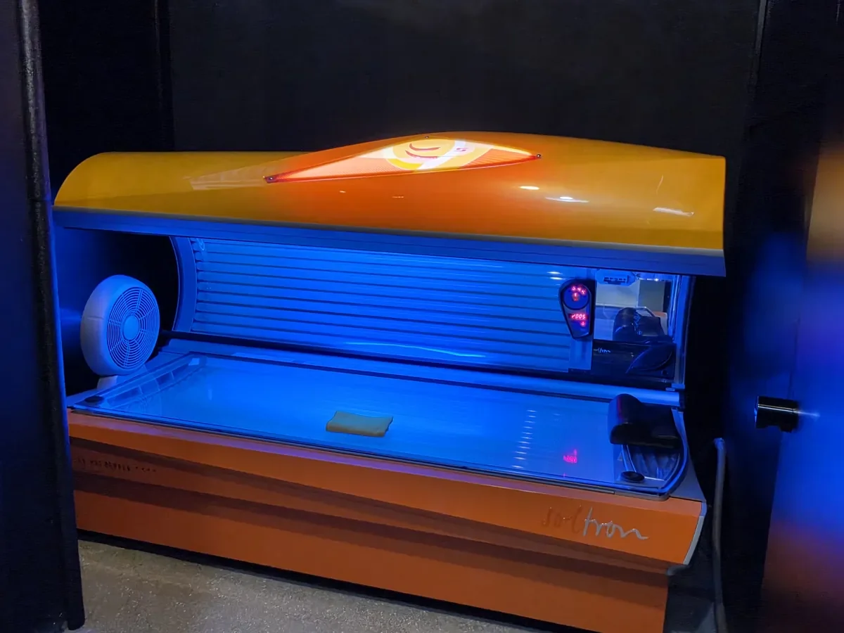 Soltron tanning bed at Sunsational Tan Robinson